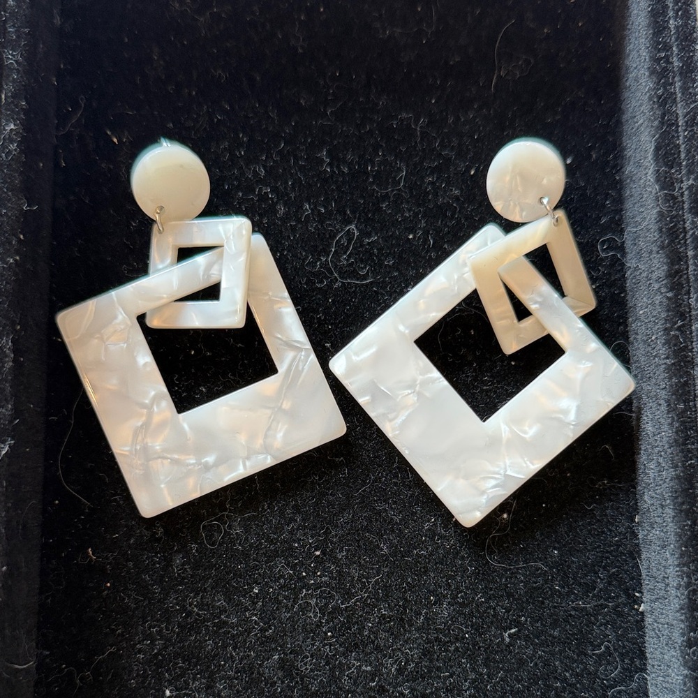 White Shell Geometric Statement Earrings